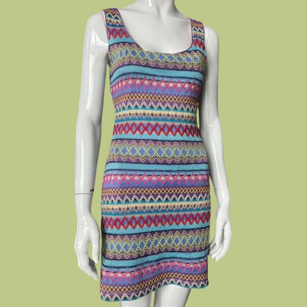 Chelsea & Violet Sleeveless Knit Geometric Mini Dress